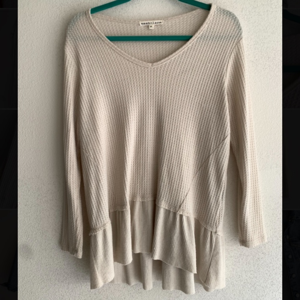 Waffleknit v-neck long sleeve blouse